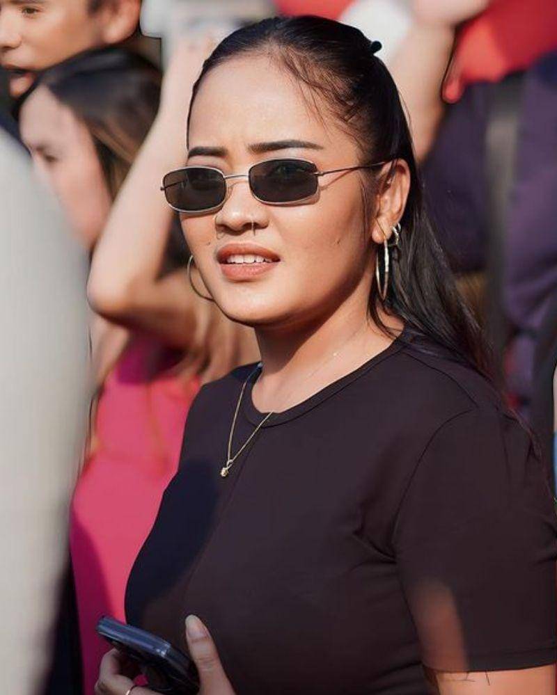 Instagram.com/bellzky16